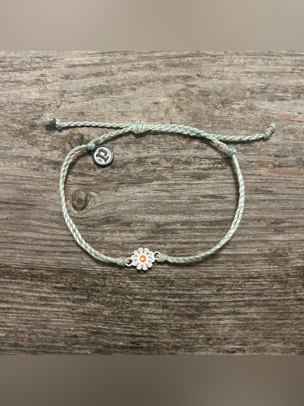 ‼️Pura Vida Daisy Bracelet‼️